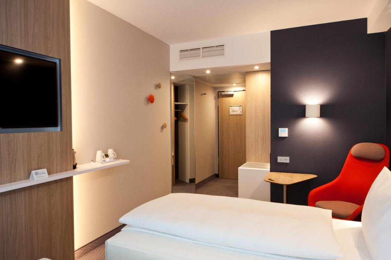 Holiday Inn Express - Remscheid Esterno foto
