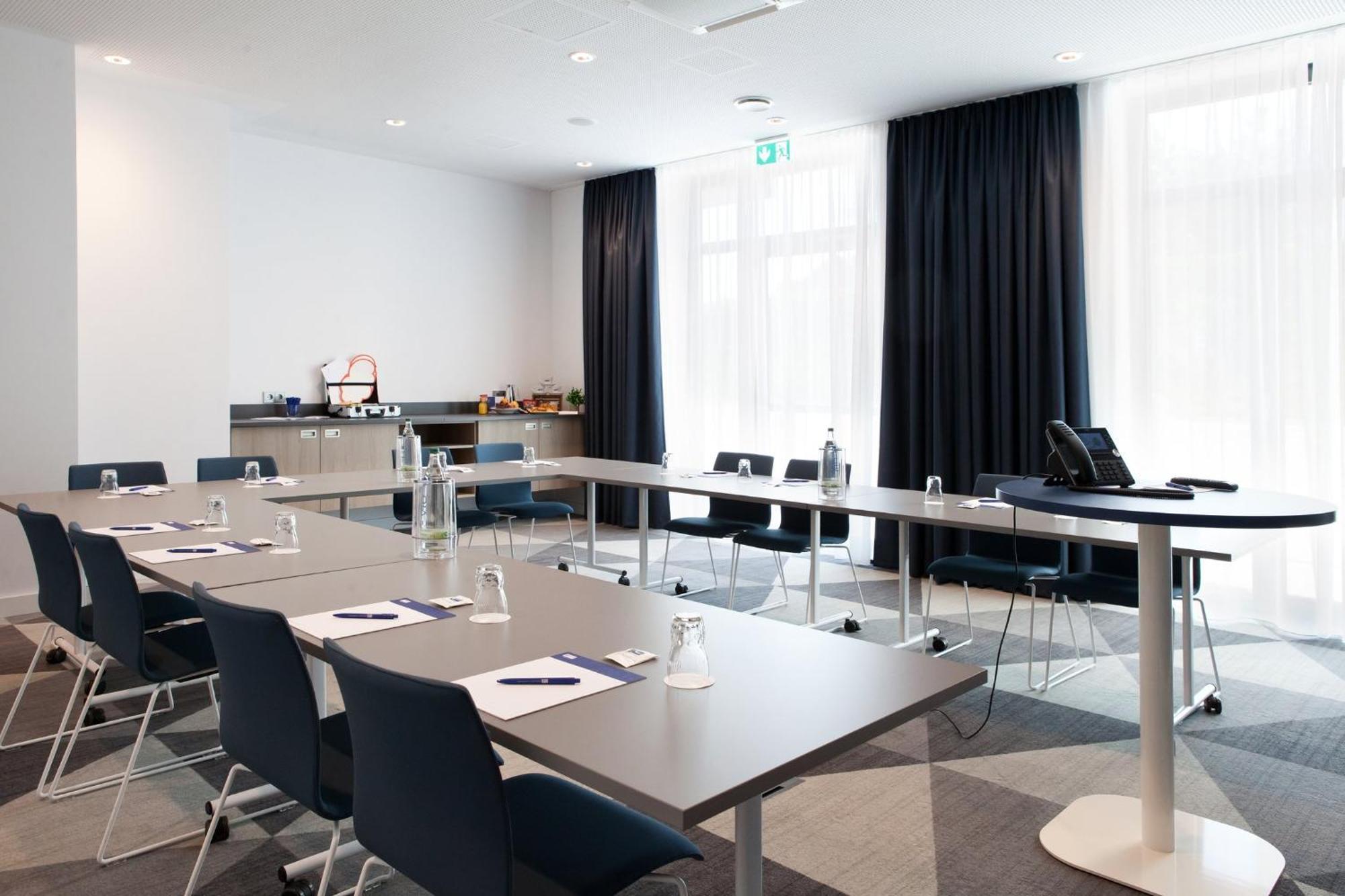 Holiday Inn Express - Remscheid Esterno foto
