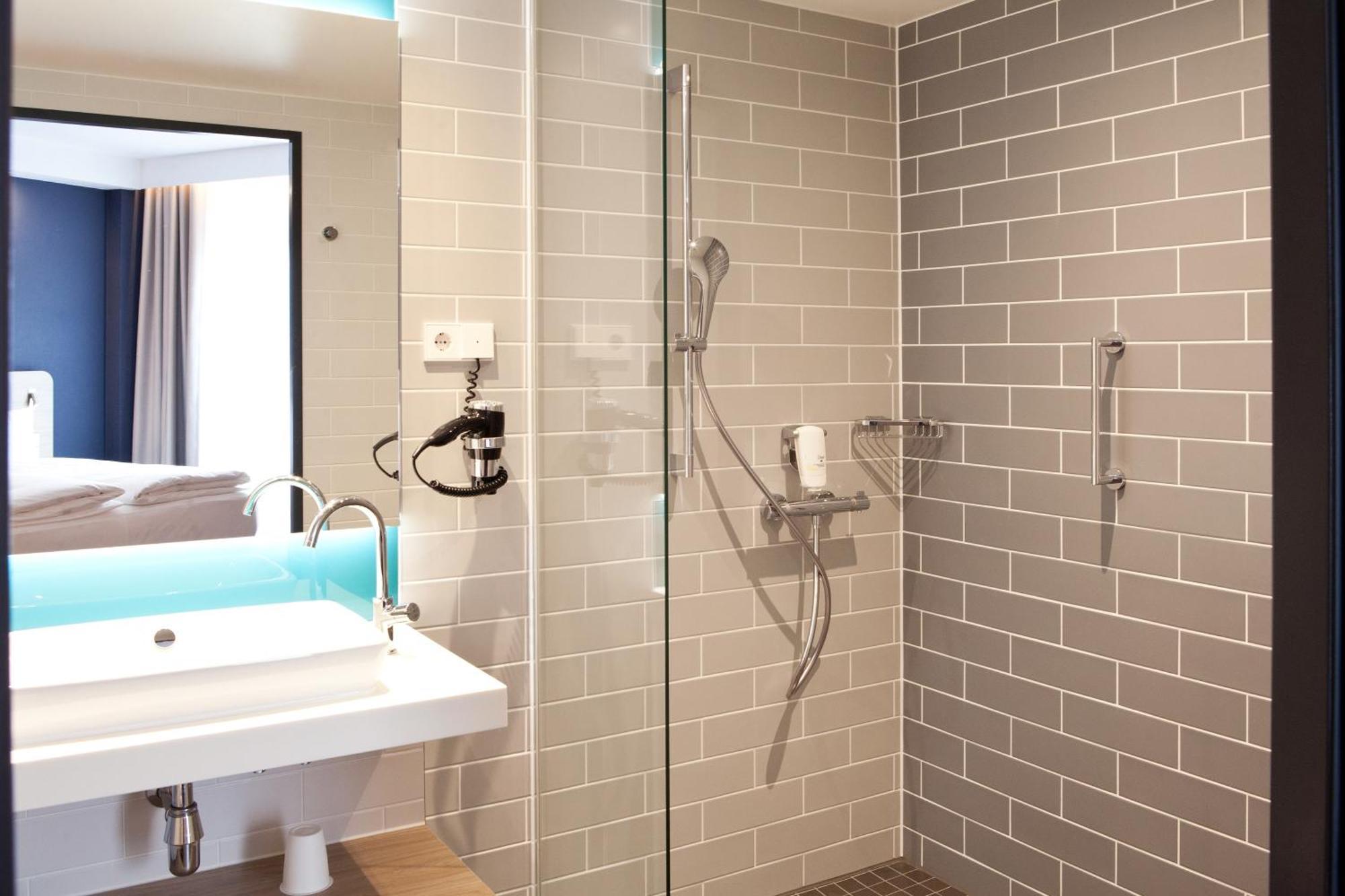 Holiday Inn Express - Remscheid Esterno foto