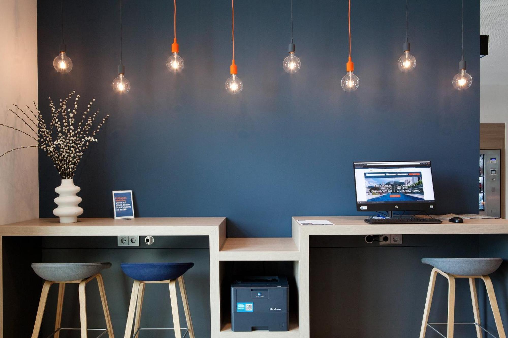 Holiday Inn Express - Remscheid Esterno foto
