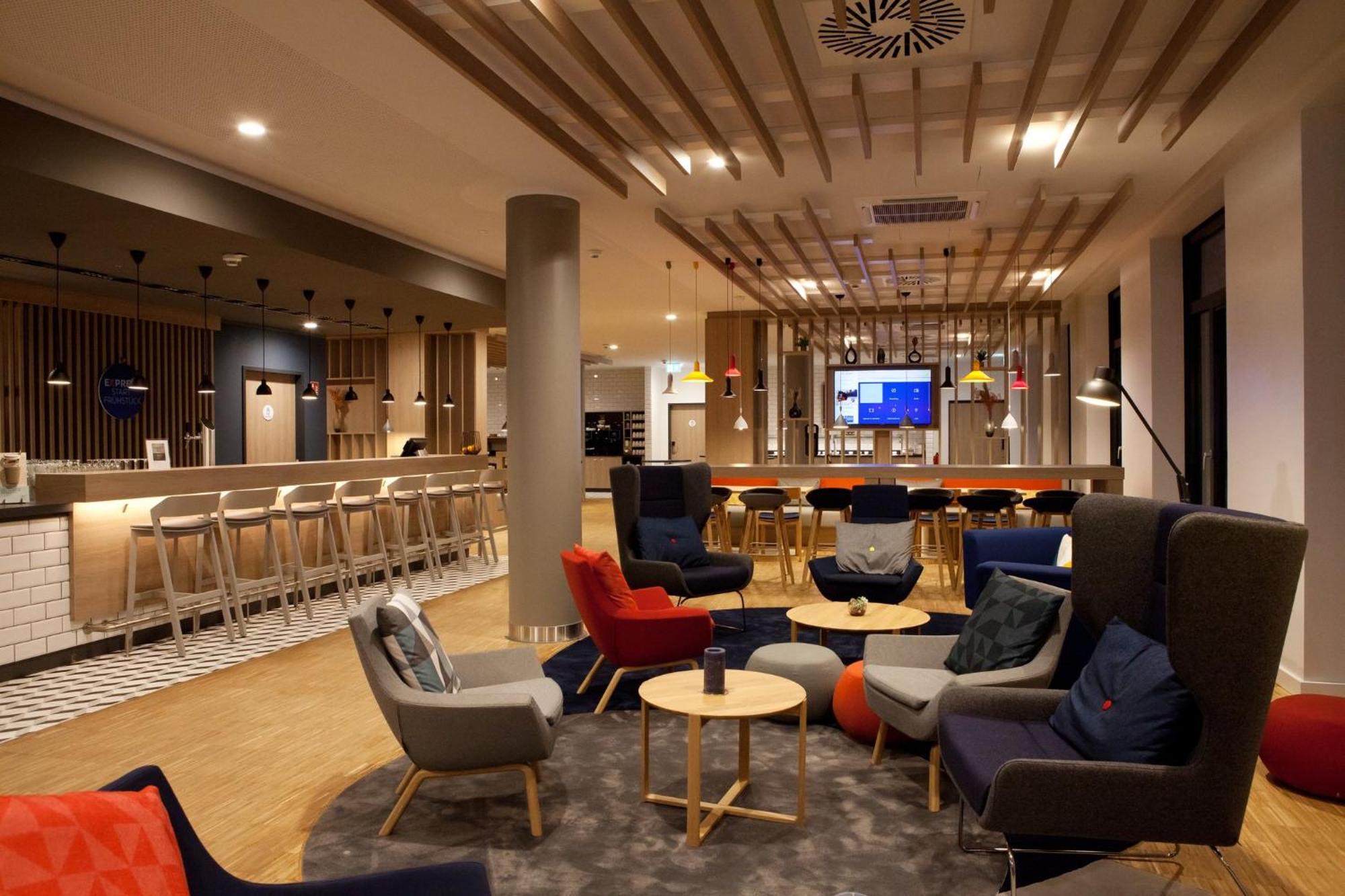 Holiday Inn Express - Remscheid Esterno foto