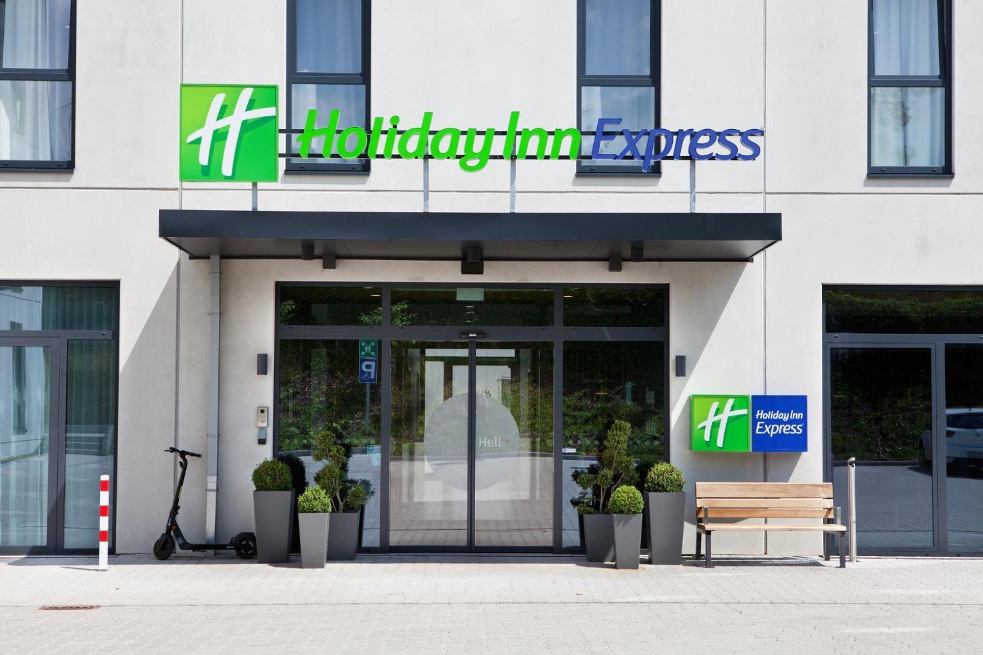 Holiday Inn Express - Remscheid Esterno foto