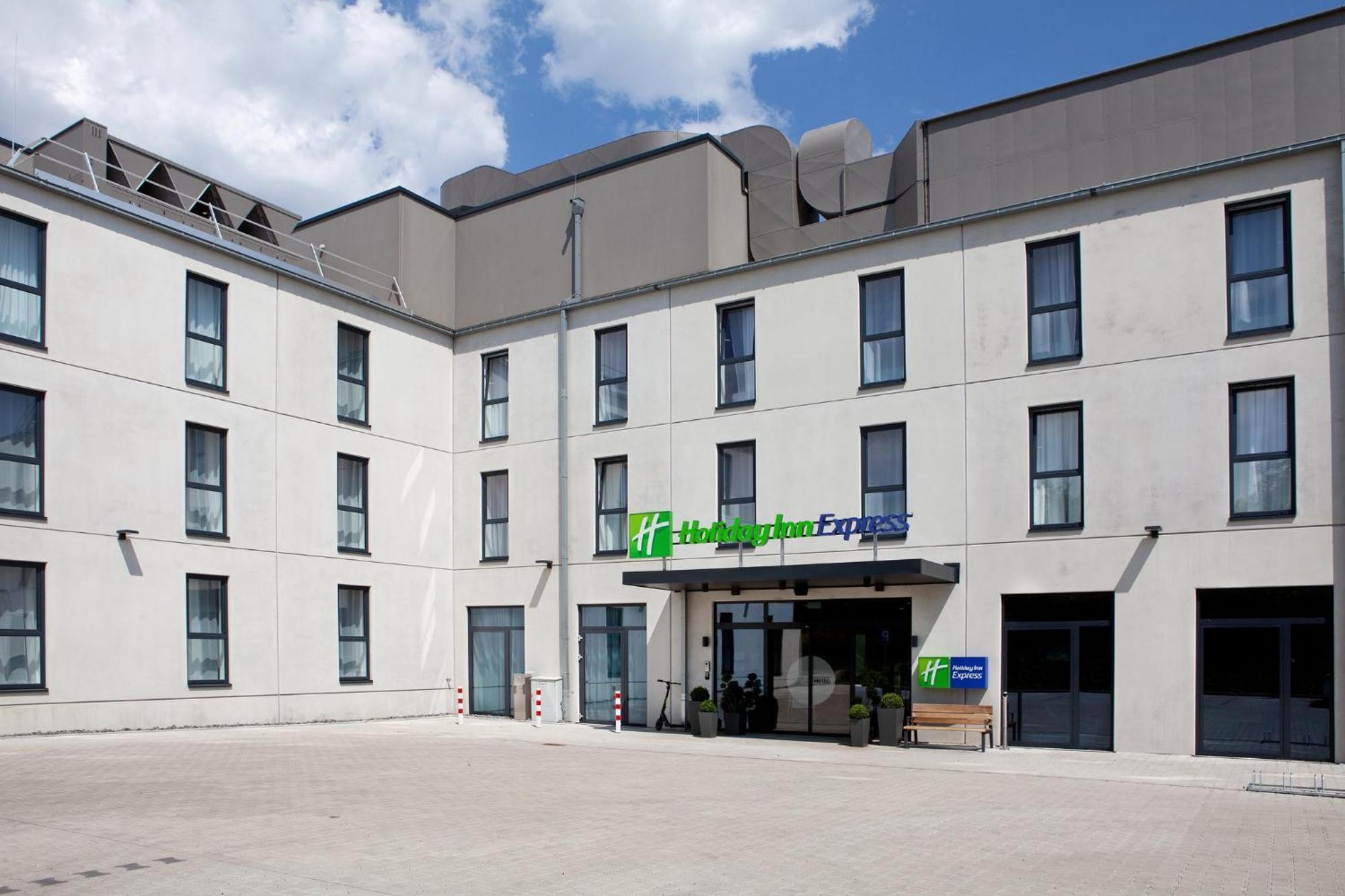 Holiday Inn Express - Remscheid Esterno foto