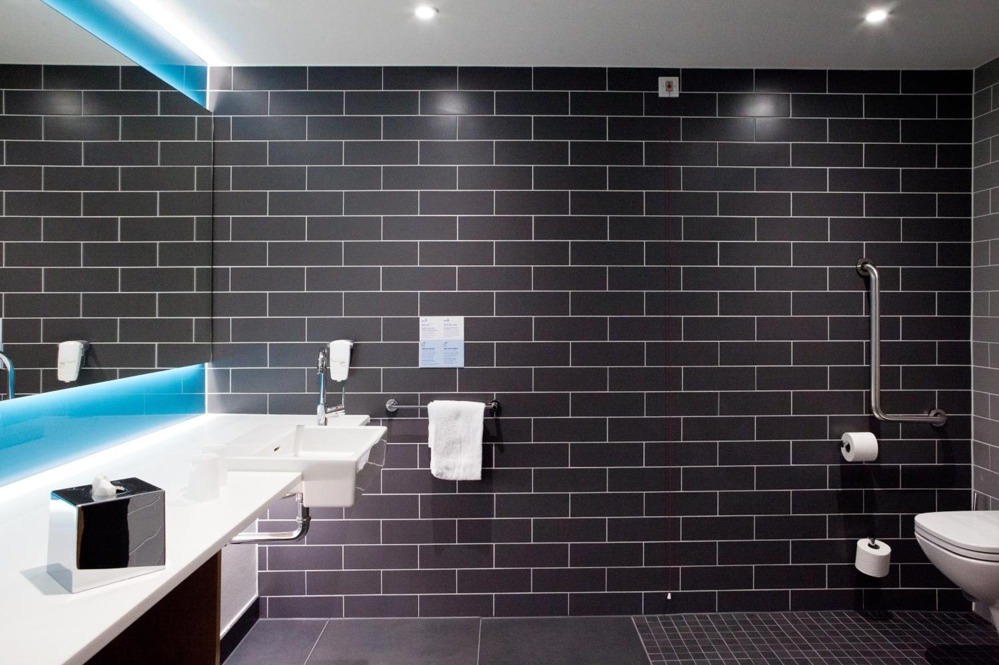 Holiday Inn Express - Remscheid Esterno foto